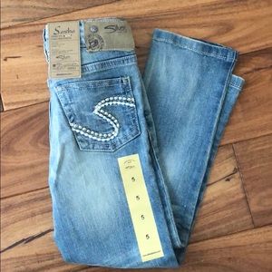 NEW mid rise skinny jeans